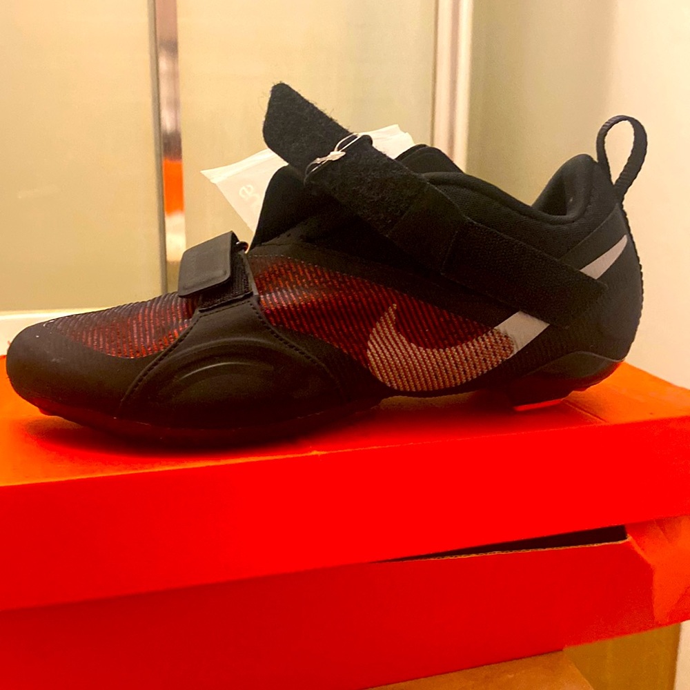 Nike SuperRep indoor cycling shoes women’s size 10. BRAND NEW NEVER WORN.